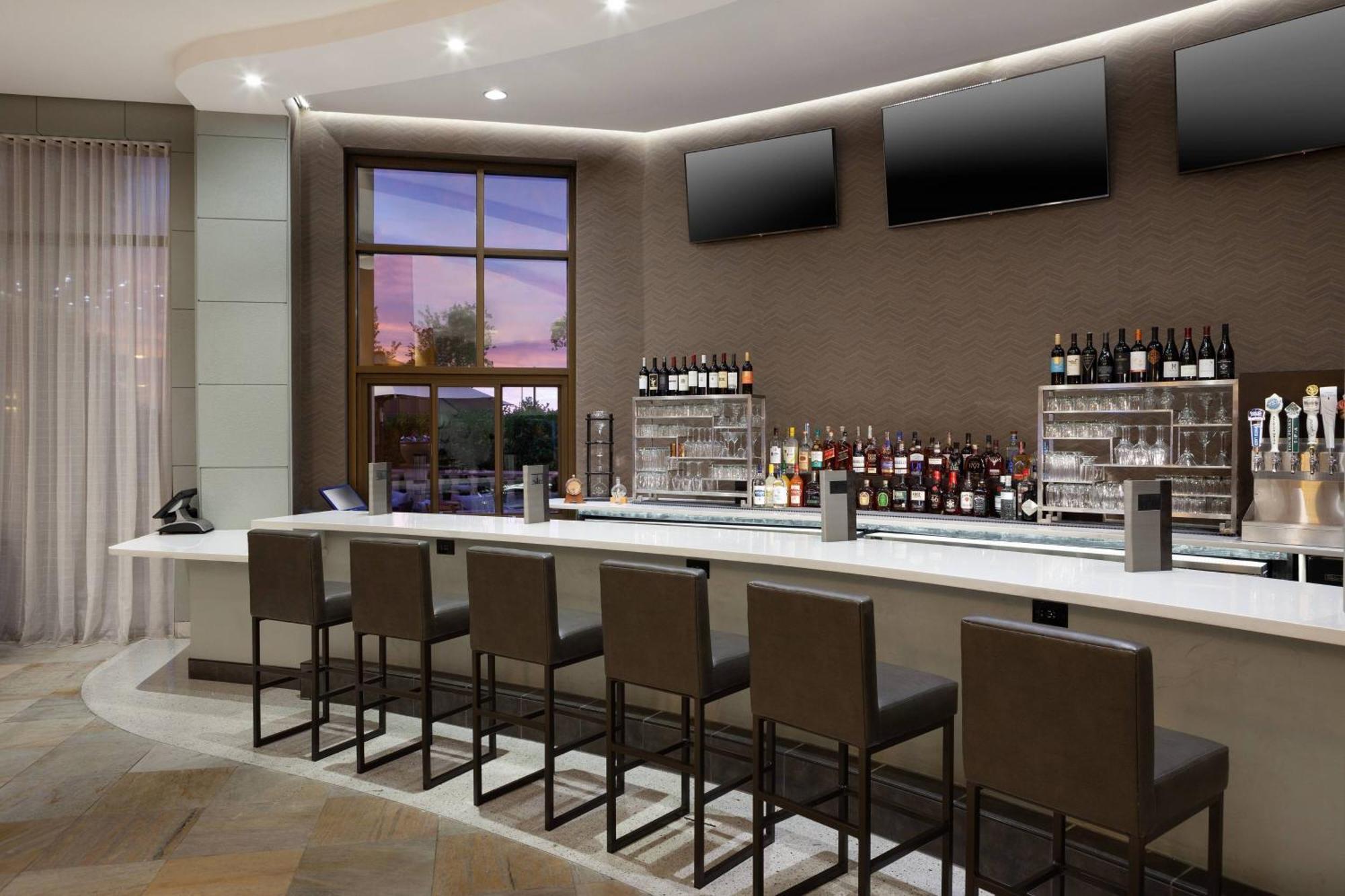 Marriott Phoenix Airport Ngoại thất bức ảnh